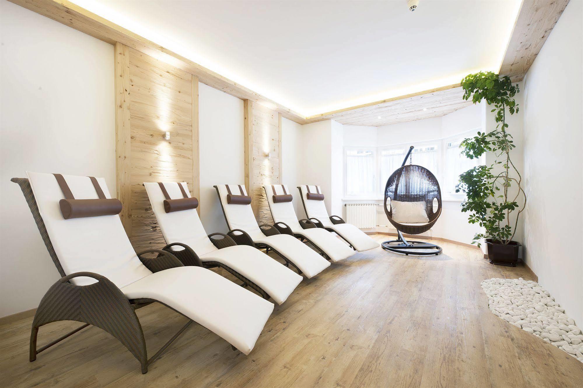 Hotel Goldener Lowe 3*