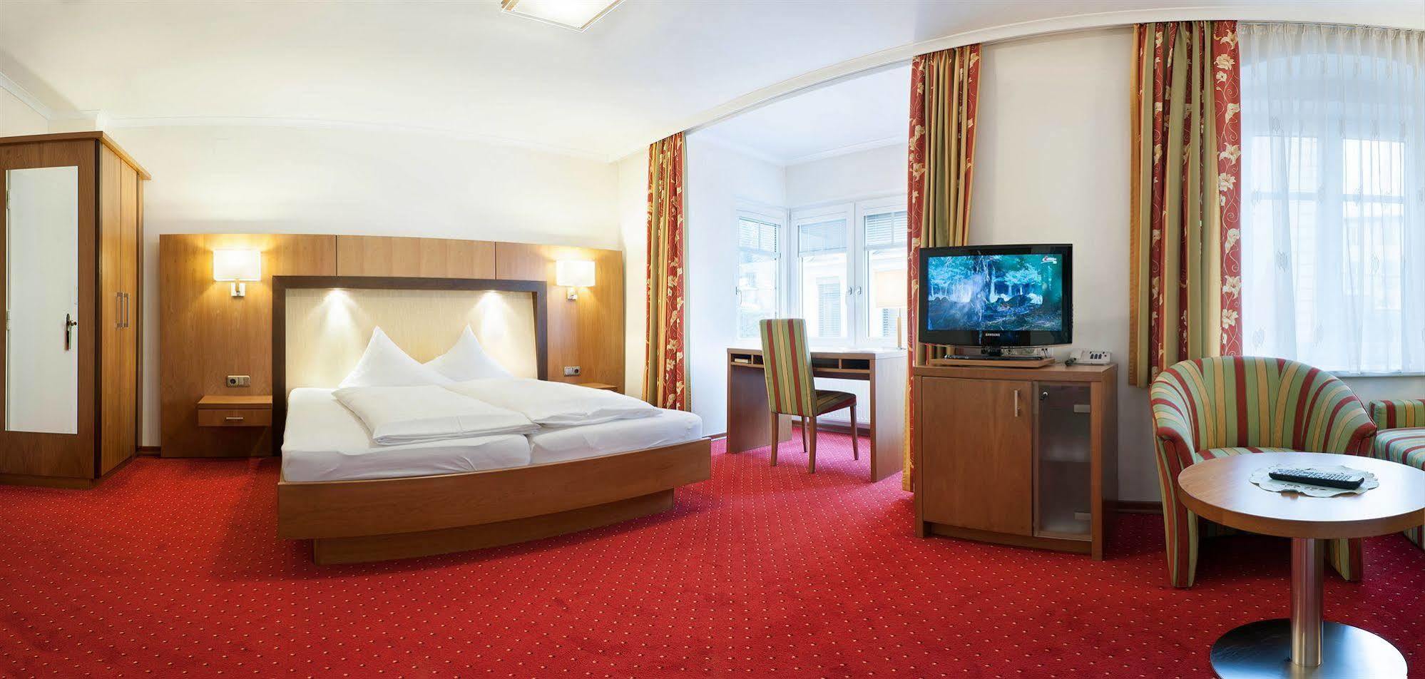 Hotel Goldener Lowe